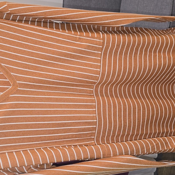 Doe & Rae Striped Shirt - Picture 2 of 3